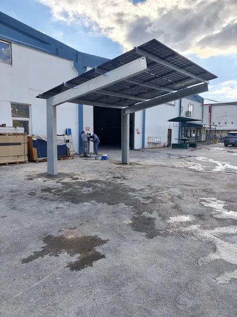 Solar carport çelik taşıyıcı ve güneş panelleri